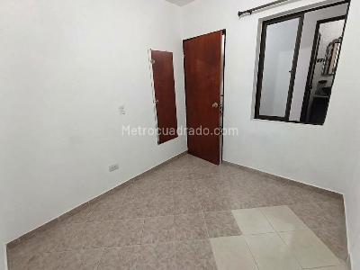 Casa de 4 alcobas en arriendo en Cataluña, Medellín, 210 m² · foto 7 de 20