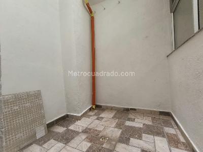 Apartamento de 3 alcobas en arriendo en Cabañas, Bello, 69 m² · foto 14 de 15