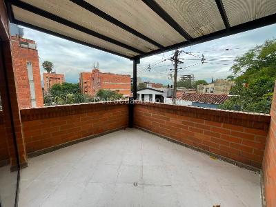 Apartamento de 3 alcobas en arriendo en La Palma, Medellín, 96 m² · foto 3 de 14