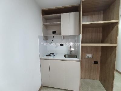 Apartamento de 1 alcoba en arriendo en Boston, Medellín, 25 m² · foto 5 de 9