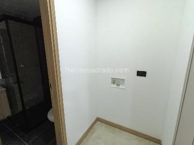 Apartamento de 1 alcoba en arriendo en Boston, Medellín, 25 m² · foto 4 de 8
