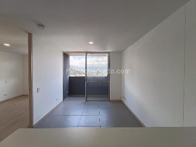 Apartamento de 1 alcoba en arriendo en Guayabal, Medellín, 42 m² · foto 4 de 11