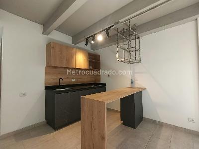 Apartamento de 2 alcobas en arriendo en Boston, Medellín, 65 m² · foto 2 de 14