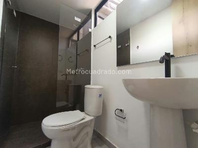 Apartamento de 2 alcobas en arriendo en Boston, Medellín, 65 m² · foto 7 de 14