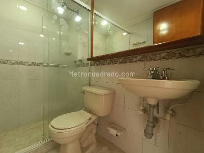 Apartamento de 1 alcoba en arriendo en Los Pinos, Medellín, 39 m² · foto 13 de 14