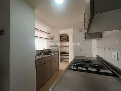 Apartamento de 1 alcoba en arriendo en Los Pinos, Medellín, 39 m² · foto 4 de 14