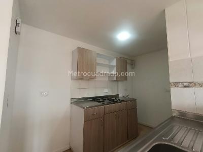Apartamento de 1 alcoba en arriendo en Los Pinos, Medellín, 39 m² · foto 5 de 14