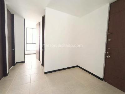 Apartamento de 3 alcobas en arriendo en Castropol, Medellín, 78 m² · foto 13 de 14