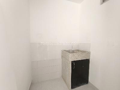 Apartamento de 3 alcobas en arriendo en Castropol, Medellín, 78 m² · foto 14 de 14
