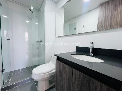 Apartamento de 3 alcobas en arriendo en Las Palmas Medellin, Medellín, 76 m² · foto 9 de 16