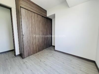 Apartamento de 3 alcobas en arriendo en Las Palmas Medellin, Medellín, 76 m² · foto 11 de 16
