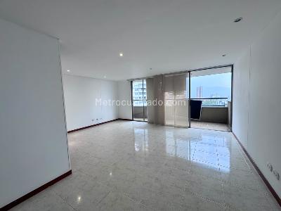 Apartamento de 2 alcobas en arriendo en La Visitacion Los Gonzalez, Medellín, 76 m² · foto 3 de 15