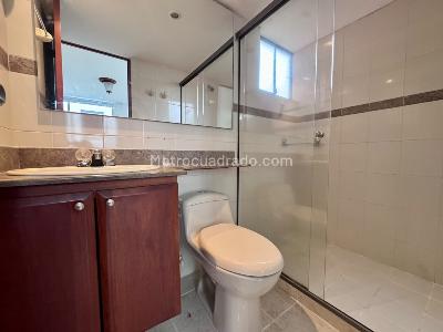 Apartamento de 2 alcobas en arriendo en La Visitacion Los Gonzalez, Medellín, 76 m² · foto 7 de 15
