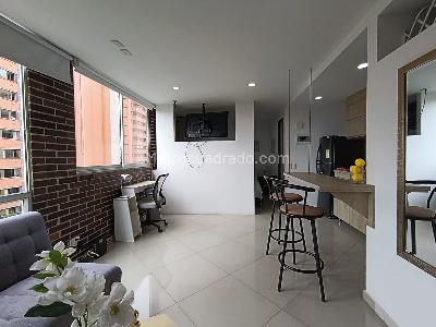 Apartamento de 1 alcoba en arriendo en El Tesoro, Medellín, 40 m² · foto 2 de 14