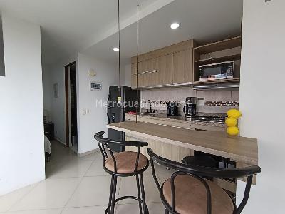 Apartamento de 1 alcoba en arriendo en El Tesoro, Medellín, 40 m² · foto 9 de 14