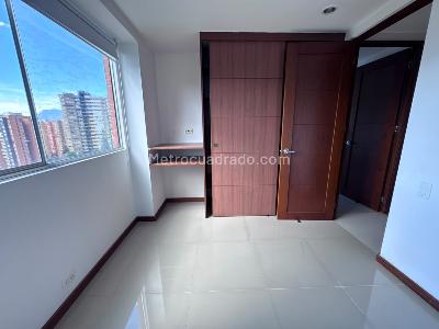 Apartamento de 2 alcobas en arriendo en Loma Benedictinos, Envigado, 76 m² · foto 9 de 15