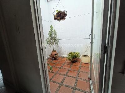 Casa de 3 alcobas en arriendo en Florida Nueva, Medellín, 320 m² · foto 16 de 18