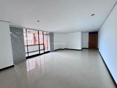 Apartamento en Arriendo, Los Balsos, Medellín
