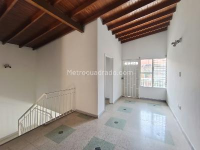 Casa de 5 alcobas en arriendo en Laureles Medellin, Medellín, 185 m² · foto 12 de 18