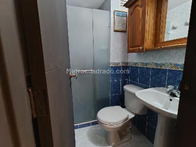 Apartamento de 3 alcobas en arriendo en Boston, Medellín, 57 m² · foto 5 de 14