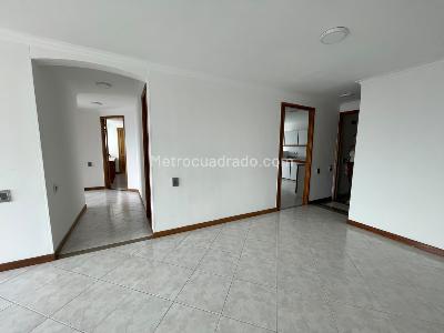 Apartamento de 3 alcobas en arriendo en La Palma, Medellín, 95 m² · foto 2 de 20