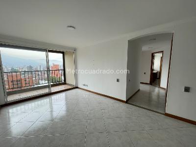 Apartamento de 3 alcobas en arriendo en La Palma, Medellín, 95 m² · foto 3 de 20