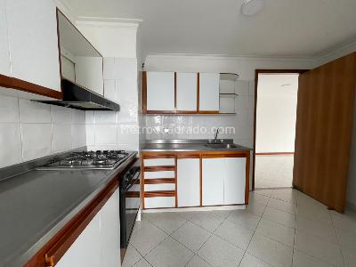 Apartamento de 3 alcobas en arriendo en La Palma, Medellín, 95 m² · foto 8 de 20