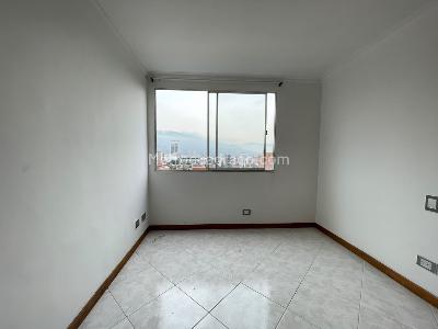 Apartamento de 3 alcobas en arriendo en La Palma, Medellín, 95 m² · foto 11 de 20