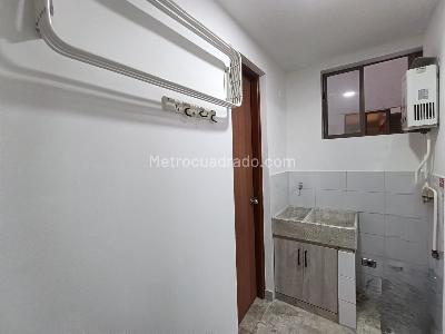 Apartamento de 3 alcobas en arriendo en La Aguacatala, Medellín, 135 m² · foto 16 de 16