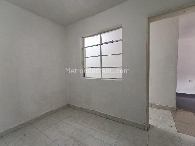 Casa de 3 alcobas en arriendo en Alcala, Envigado, 145 m² · foto 12 de 19