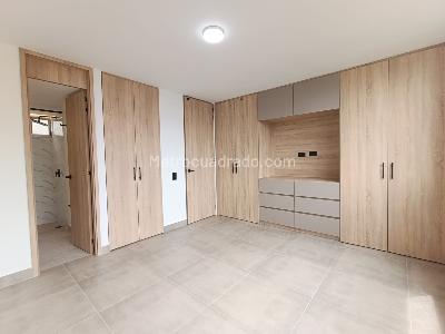 Apartamento de 2 alcobas en arriendo en La Aguacatala, Medellín, 75 m² · foto 23 de 24