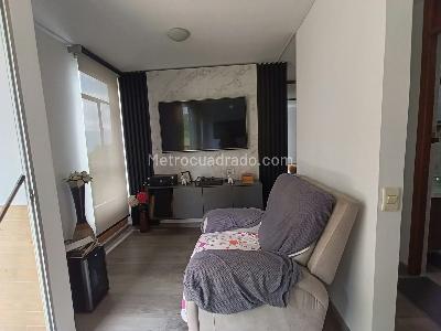 Apartamento de 2 alcobas en arriendo en Calasanz Parte Alta, Medellín, 61 m² · foto 4 de 12