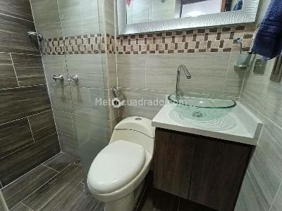 Apartamento de 2 alcobas en arriendo en Calasanz Parte Alta, Medellín, 61 m² · foto 8 de 12