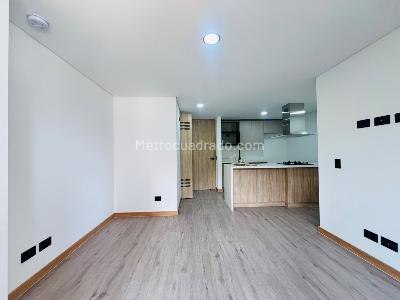 Apartamento de 2 alcobas en arriendo en La Asomadera, Medellín, 62 m² · foto 7 de 12
