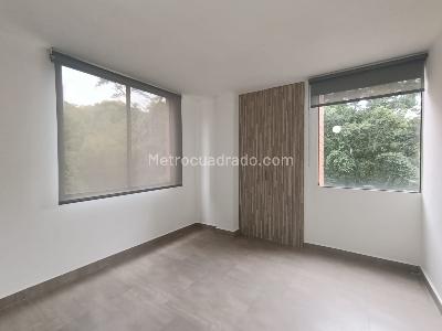 Apartamento de 3 alcobas en arriendo en La Frontera Campestre, Medellín, 96 m² · foto 7 de 12