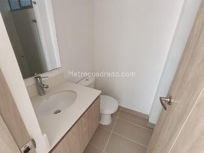 Apartamento de 3 alcobas en arriendo en Los Colegios, Rionegro, 74 m² · foto 4 de 11