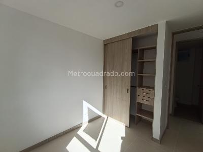 Apartamento de 3 alcobas en arriendo en Los Colegios, Rionegro, 74 m² · foto 7 de 11