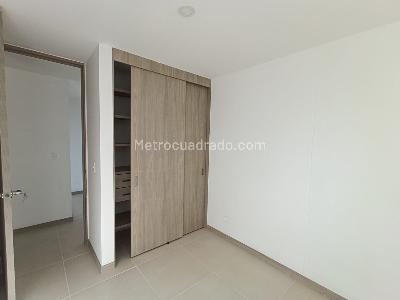 Apartamento de 3 alcobas en arriendo en Los Colegios, Rionegro, 74 m² · foto 9 de 11