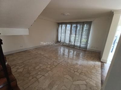Casa de 5 alcobas en arriendo en Alameda, Medellín, 400 m² · foto 5 de 20