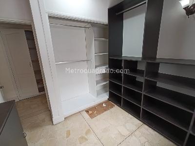 Casa de 5 alcobas en arriendo en Alameda, Medellín, 400 m² · foto 16 de 20