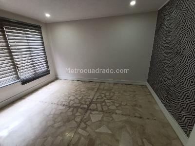 Casa de 5 alcobas en arriendo en Alameda, Medellín, 400 m² · foto 18 de 20