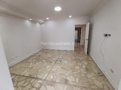 Casa de 5 alcobas en arriendo en Alameda, Medellín, 400 m² · foto 19 de 20