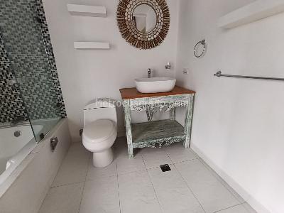 Casa de 5 alcobas en arriendo en Alameda, Medellín, 400 m² · foto 20 de 20
