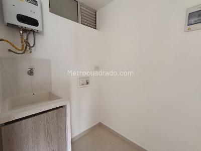 Apartamento de 3 alcobas en arriendo en Simon Bolivar Itagui, Itagüí, 80 m² · foto 9 de 20