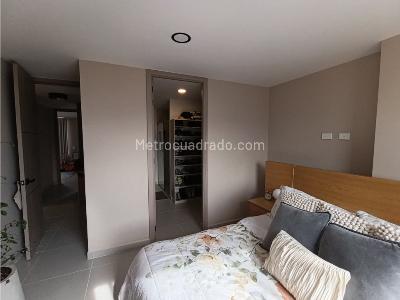 Apartamento de 3 alcobas en venta en Rosales, Medellín, 140 m² · foto 11 de 20