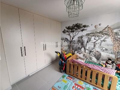 Apartamento de 3 alcobas en venta en Rosales, Medellín, 140 m² · foto 13 de 20