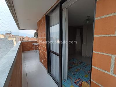 Apartamento de 3 alcobas en venta en Rosales, Medellín, 140 m² · foto 19 de 20