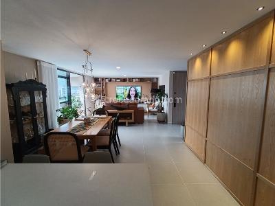 Apartamento de 3 alcobas en venta en Rosales, Medellín, 140 m² · foto 3 de 20