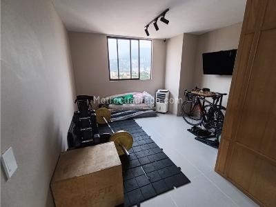 Apartamento de 3 alcobas en venta en Rosales, Medellín, 140 m² · foto 8 de 20