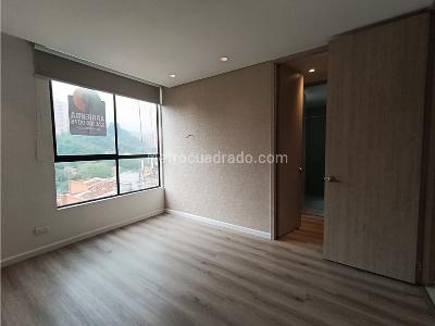 Apartamento de 2 alcobas en venta en Loma De Las Brujas, Envigado, 84 m² · foto 10 de 17